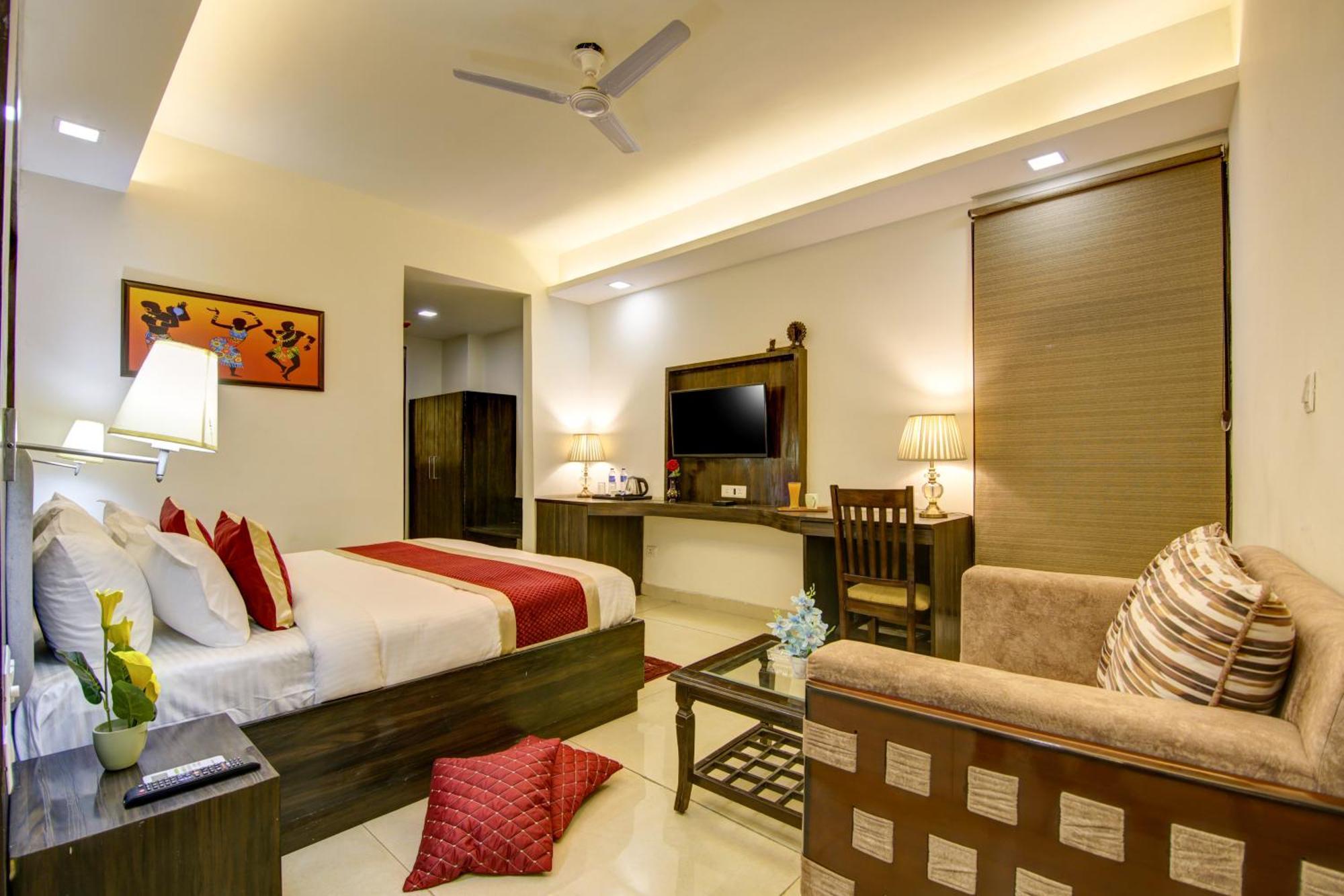Hotel Prithvi-Raj Near Delhi Airport ニューデリー エクステリア 写真