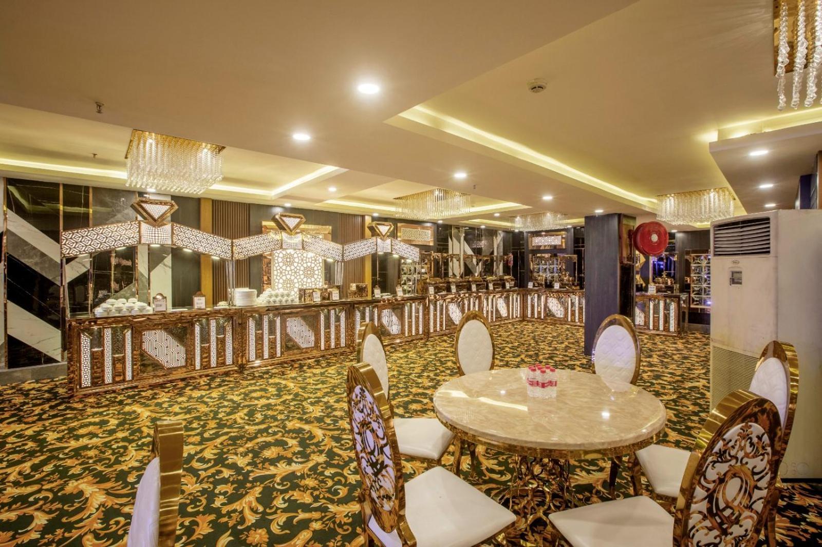 Hotel Prithvi-Raj Near Delhi Airport ニューデリー エクステリア 写真