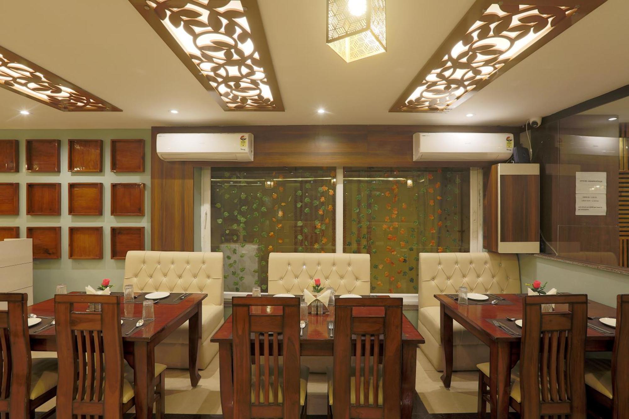 Hotel Prithvi-Raj Near Delhi Airport ニューデリー エクステリア 写真